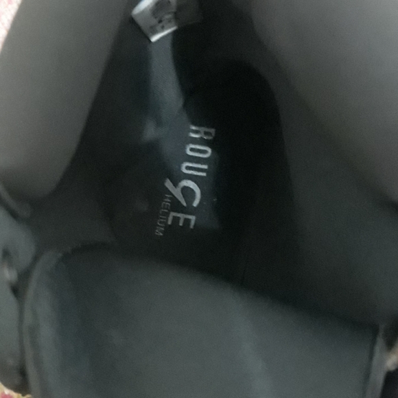 Boots - Picture 4 of 4